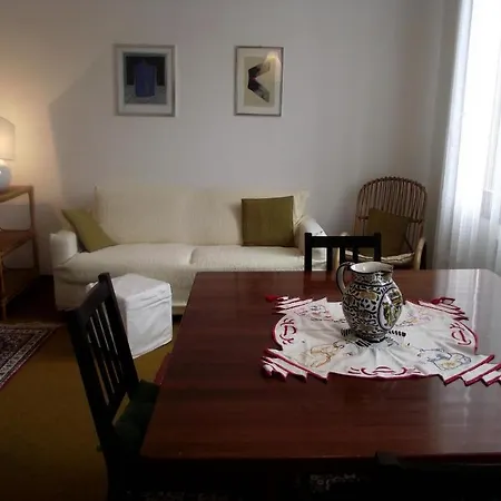 Rialto Bridge Romantic House