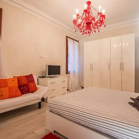 Rialto Bridge Romantic House Apartamento *